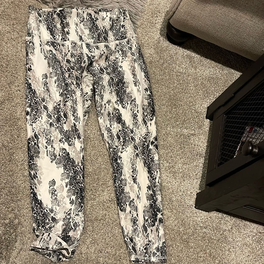 Never worn leggings